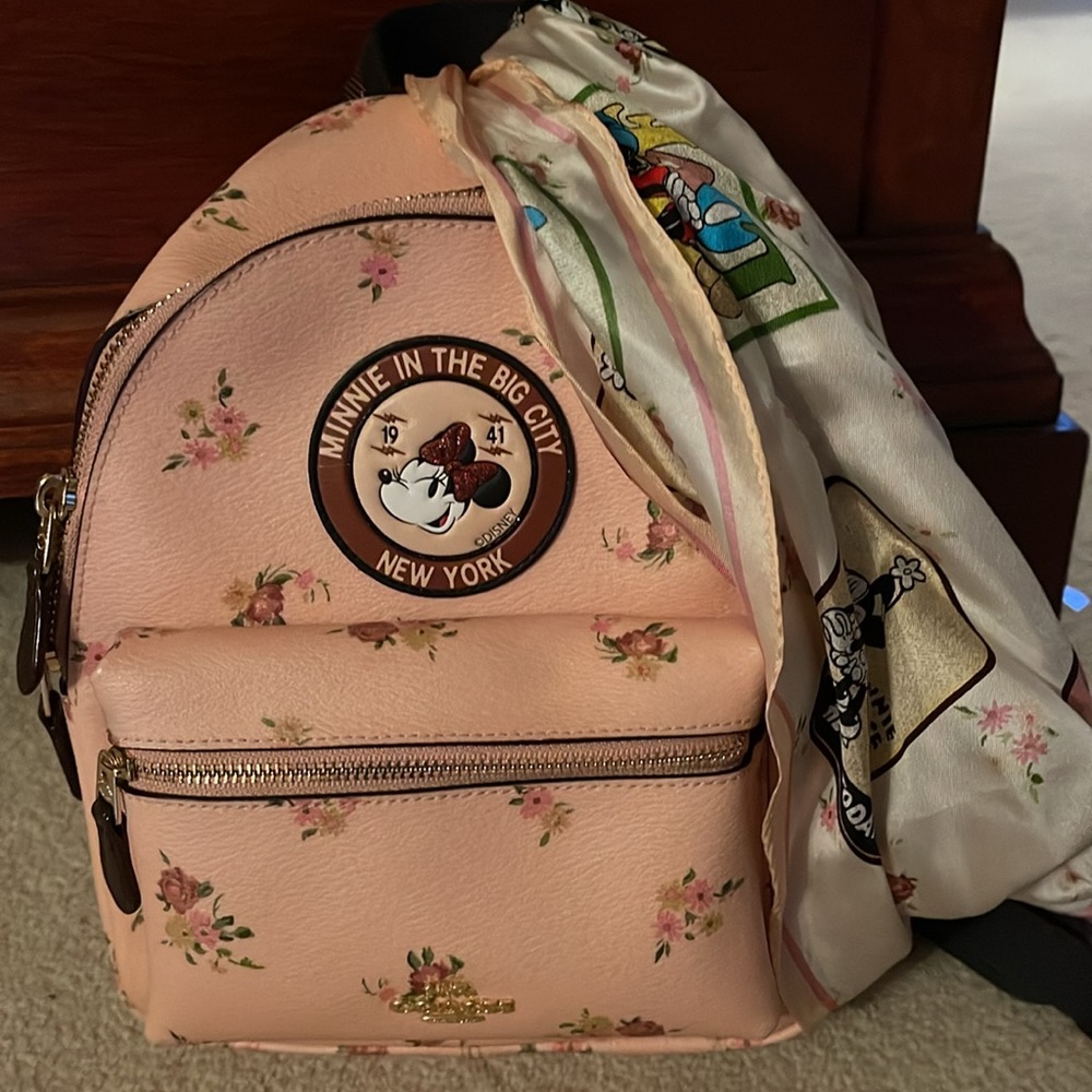 Coach Disney Minnie Mouse Pink Floral Charlie Backpack Limited Edition *BONUS